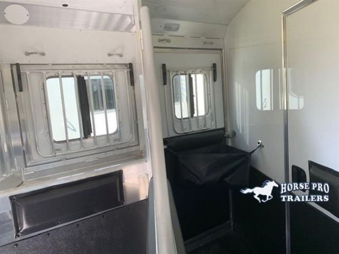 New 2025 4-Star Trailers 3 - Horse 13' Living Quarters Horse Trailer