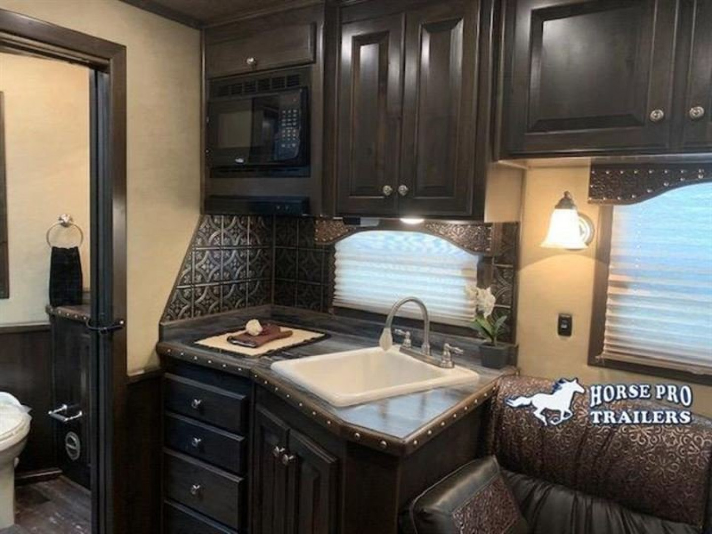 New 2025 4-Star Trailers 3 - Horse 13' Living Quarters Horse Trailer
