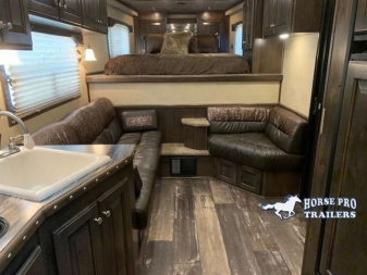 New 2025 4-Star Trailers 3 - Horse 13' Living Quarters Horse Trailer