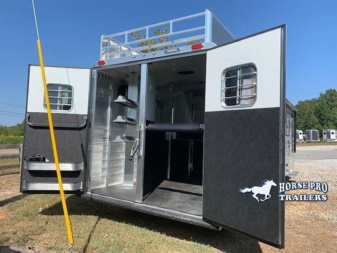 New 2025 4-Star Trailers 3 - Horse 13' Living Quarters Horse Trailer