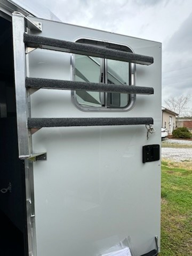 New 2025 4-STAR TRAILERS 3 Horse Slant Gooseneck Horse Trailer