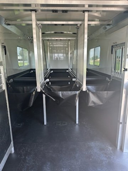 New 2027 4-Star Trailers 6 Horse Head to Head Horse Trailer