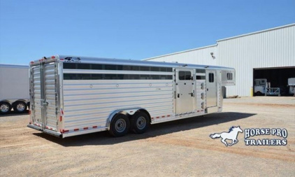 New 2025 4-Star Trailers Livestock Gooseneck Stock / Stock Combo Trailer