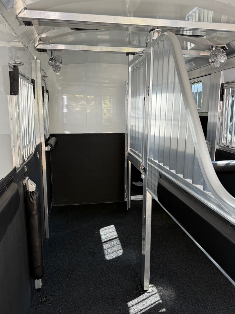 New 2026 4-Star Trailers Straight Load 2 Horse Side Ramp Gooseneck 6'10" width Horse Trailer