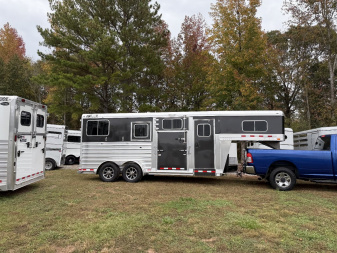 New 2026 4-Star Trailers Straight Load 2 Horse Side Ramp Gooseneck 6'10  width Horse Trailer