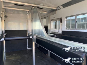 New 2026 4-Star Trailers Straight Load 2 Horse Side Ramp Gooseneck 6'10" width Horse Trailer
