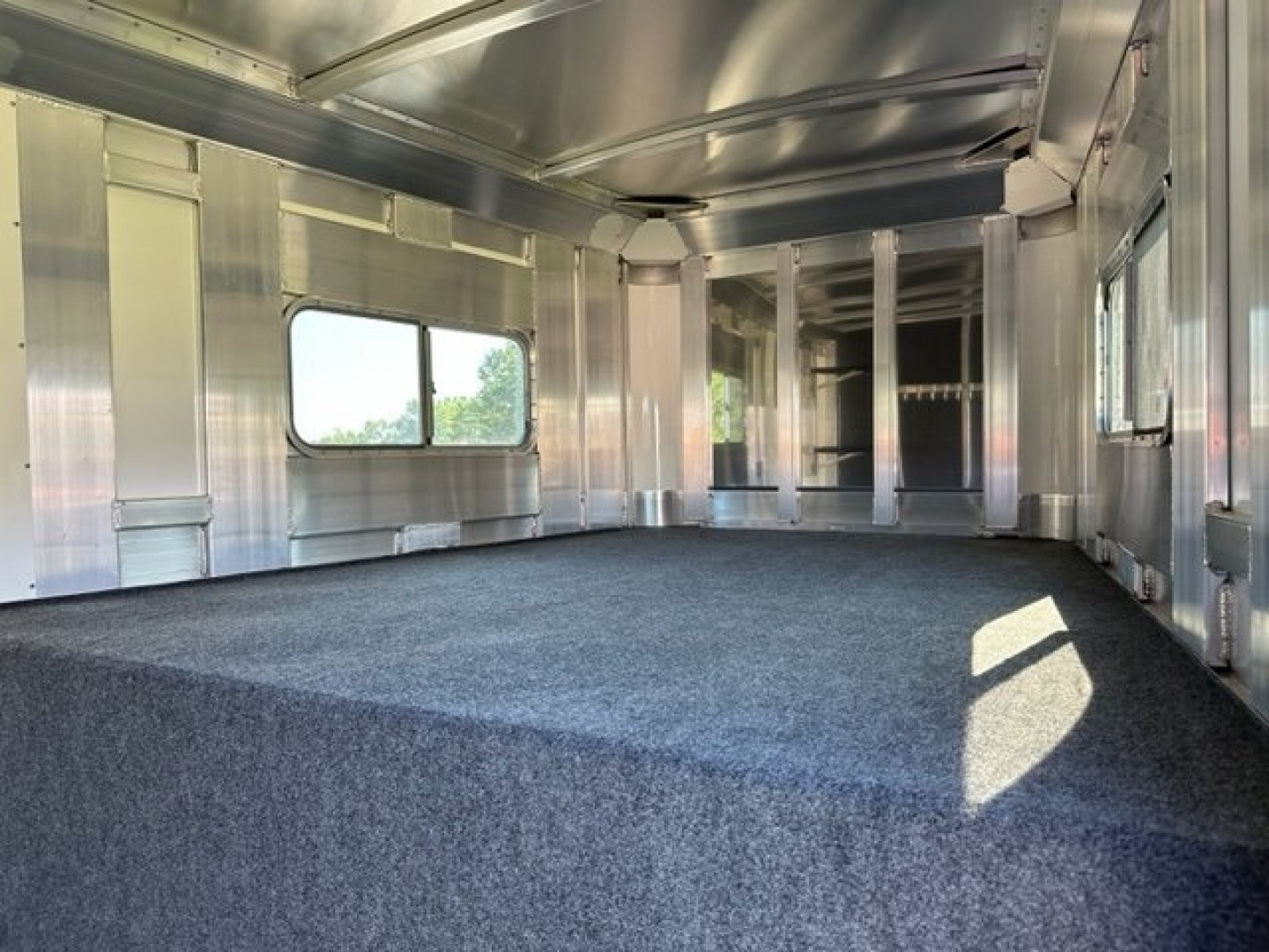 New 2025 4-Star Trailers 4 - Horse Head to Head 8' Tall Gooseneck Horse Trailer
