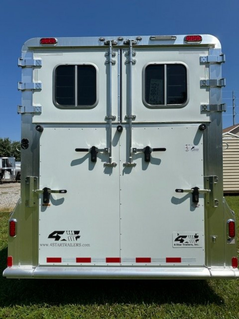 New 2025 4-Star Trailers 4 - Horse Head to Head 8' Tall Gooseneck Horse Trailer