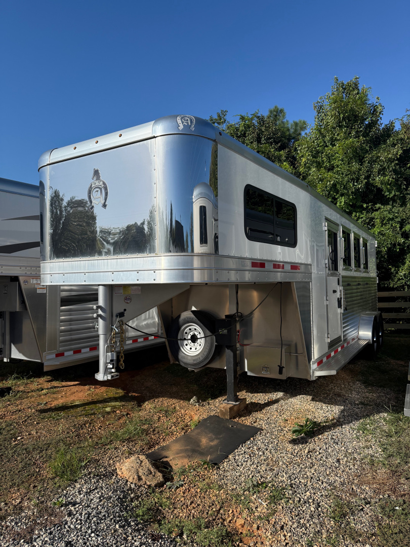 New 2024 Adam Excursion 4 Horse Slant Gooseneck Horse Trailer