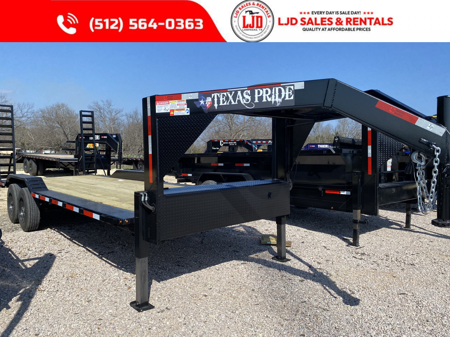 New 2025 Texas Pride - Gooseneck DOF Trailer- Hydraulic Jacks - 20K GVWR