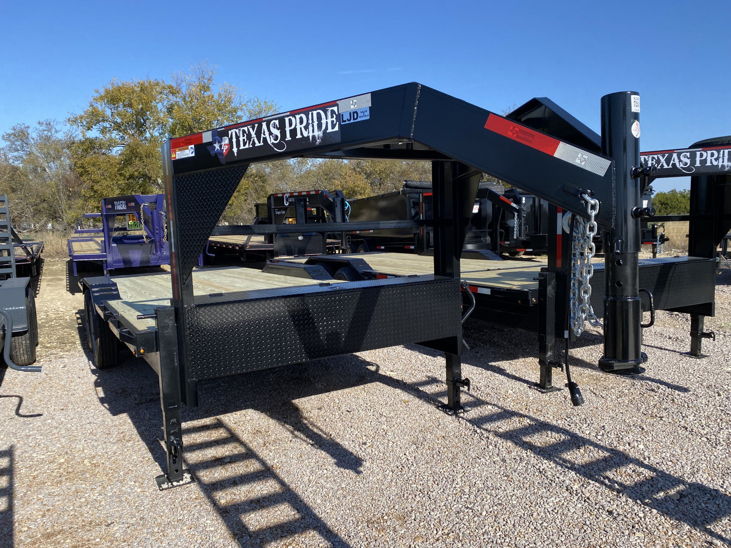 New 2025 Texas Pride Trailers - GooseneckTilt Deck Trailer 21 Tilt Trailer