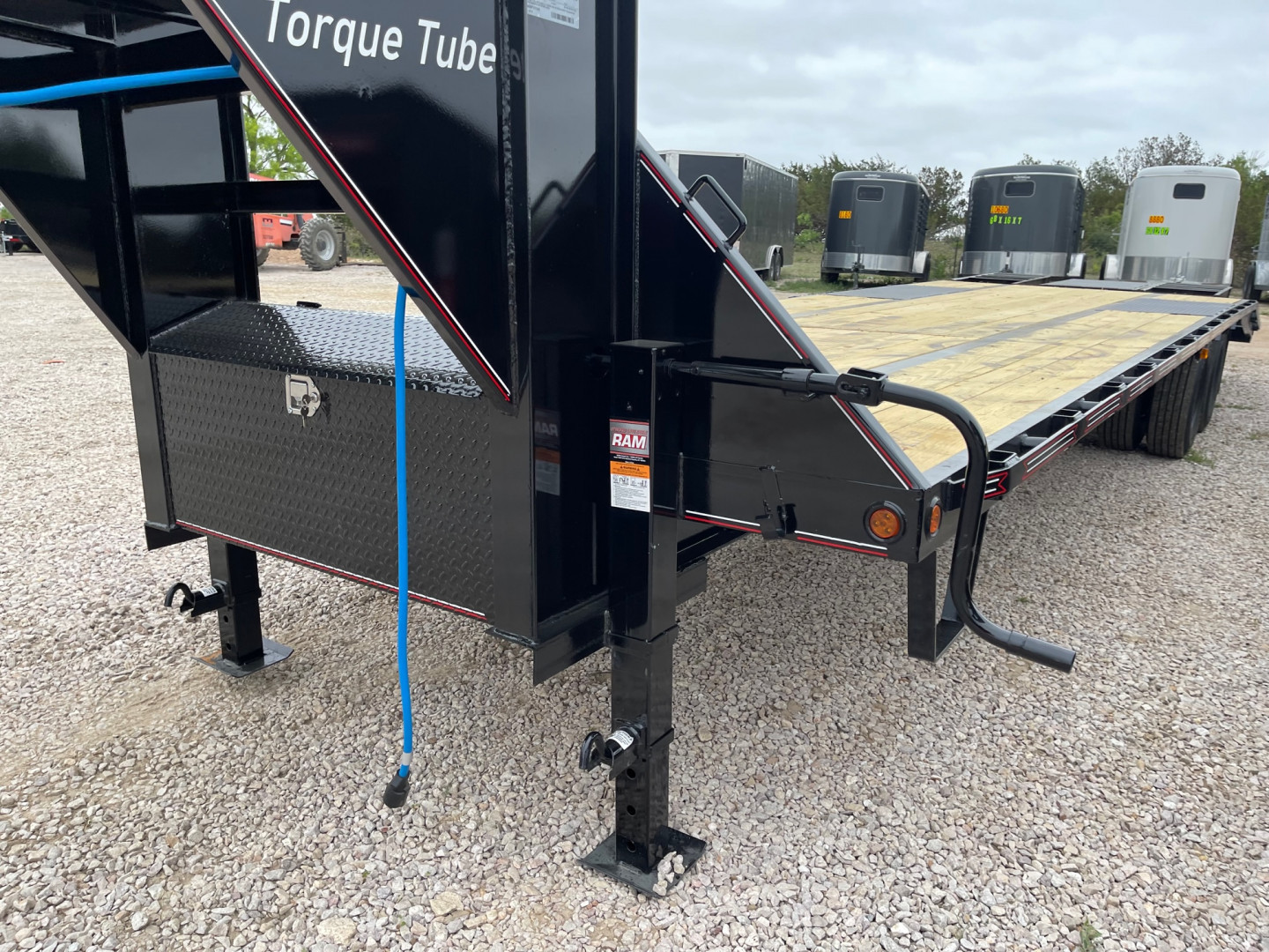 New 2025 Coffee Creek - Gooseneck Flatbed /Deckover Trailer 102"x 35'