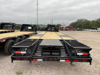 New 2025 Coffee Creek - Gooseneck Flatbed /Deckover Trailer 102"x 35'