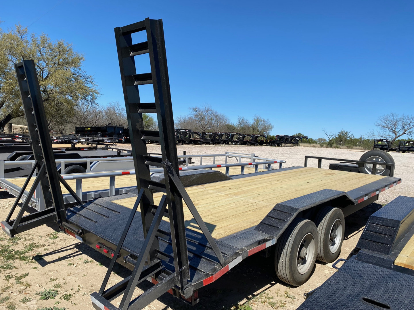 New 2025 Texas Pride - Drive Over Fender Trailer 22' -