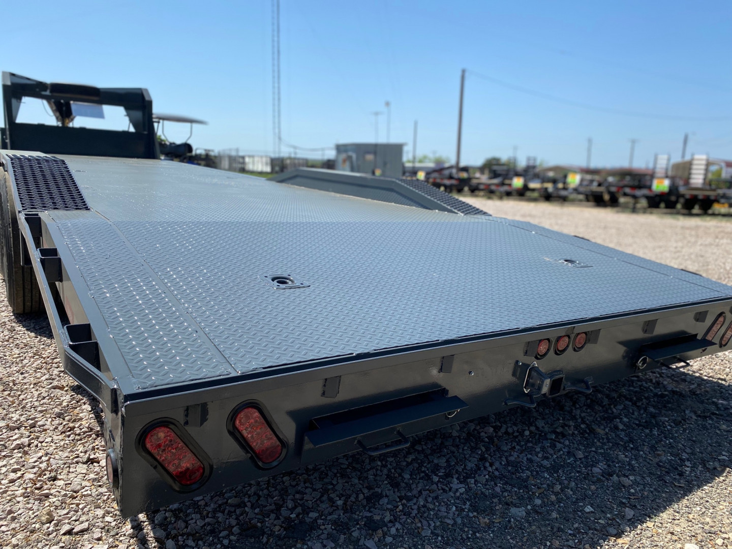 New 2025 Tiger Trailers - Gooseneck Drive Over Fender 102 x 30 Car Hauler