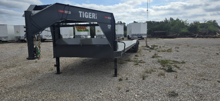 New 2025 Tiger Trailers - Gooseneck Drive Over Fender 102 x 30 Car Hauler