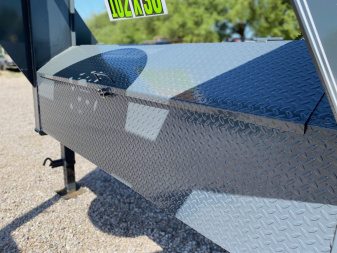 New 2025 Tiger Trailers - Gooseneck Drive Over Fender 102 x 30 Car Hauler