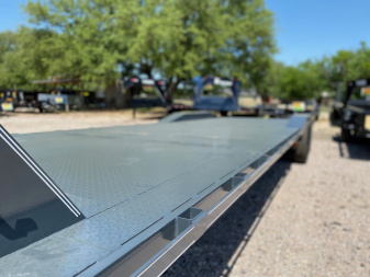 New 2025 Tiger Trailers - Gooseneck Drive Over Fender 102 x 30 Car Hauler