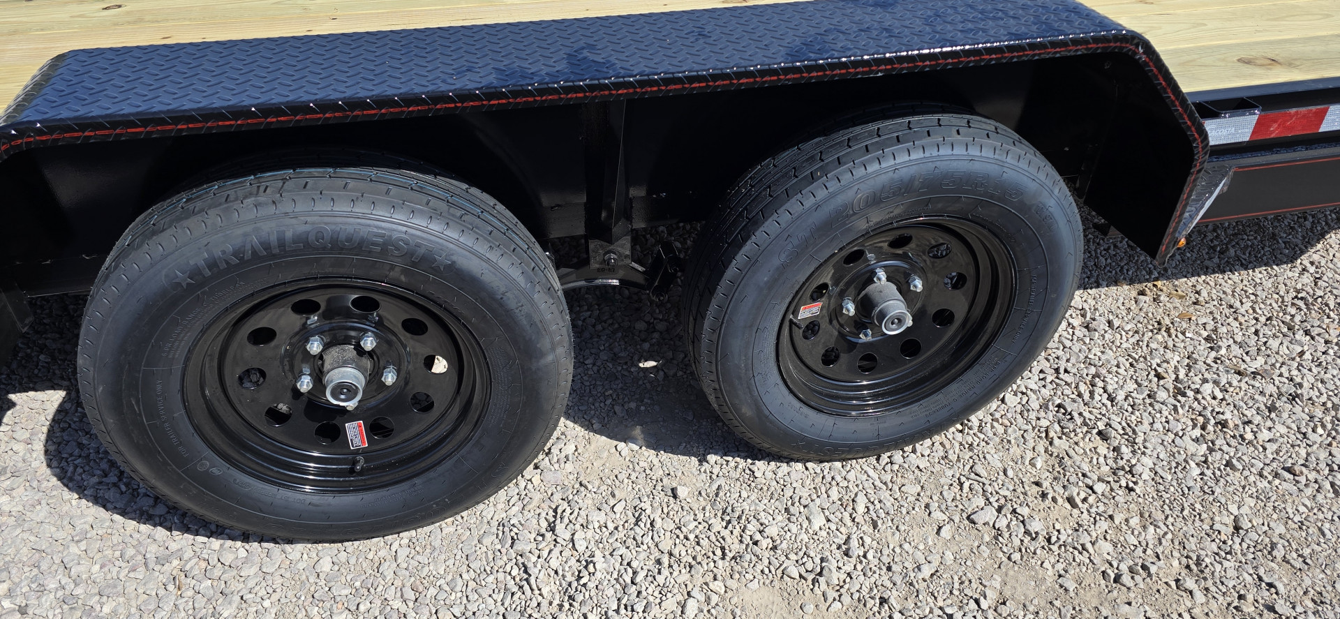New 2025 Lacosta - Car Hauler Trailer 83" x 18'