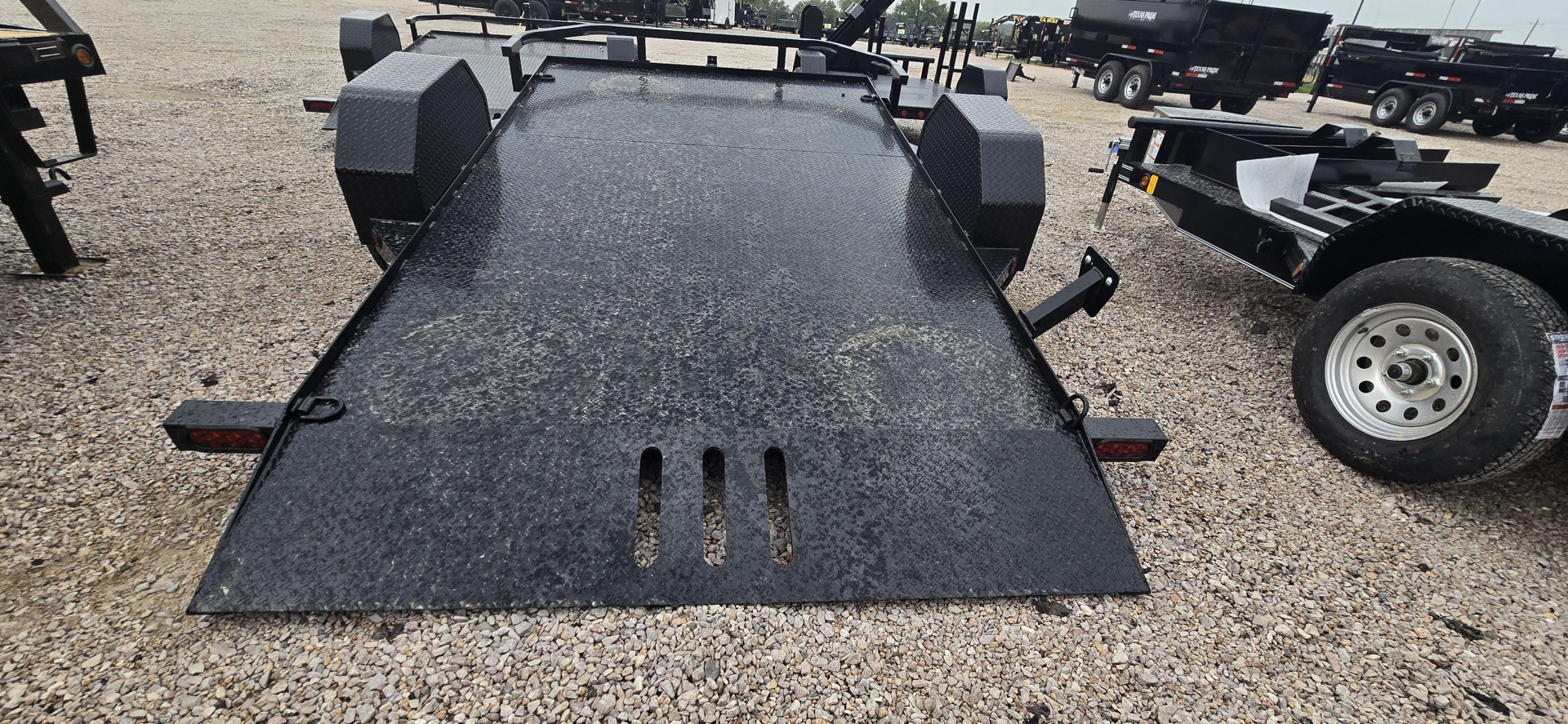 New 2026 East Texas Trailers Scissor Hauler Trailer - 80 X 12 - Tilt Trailer
