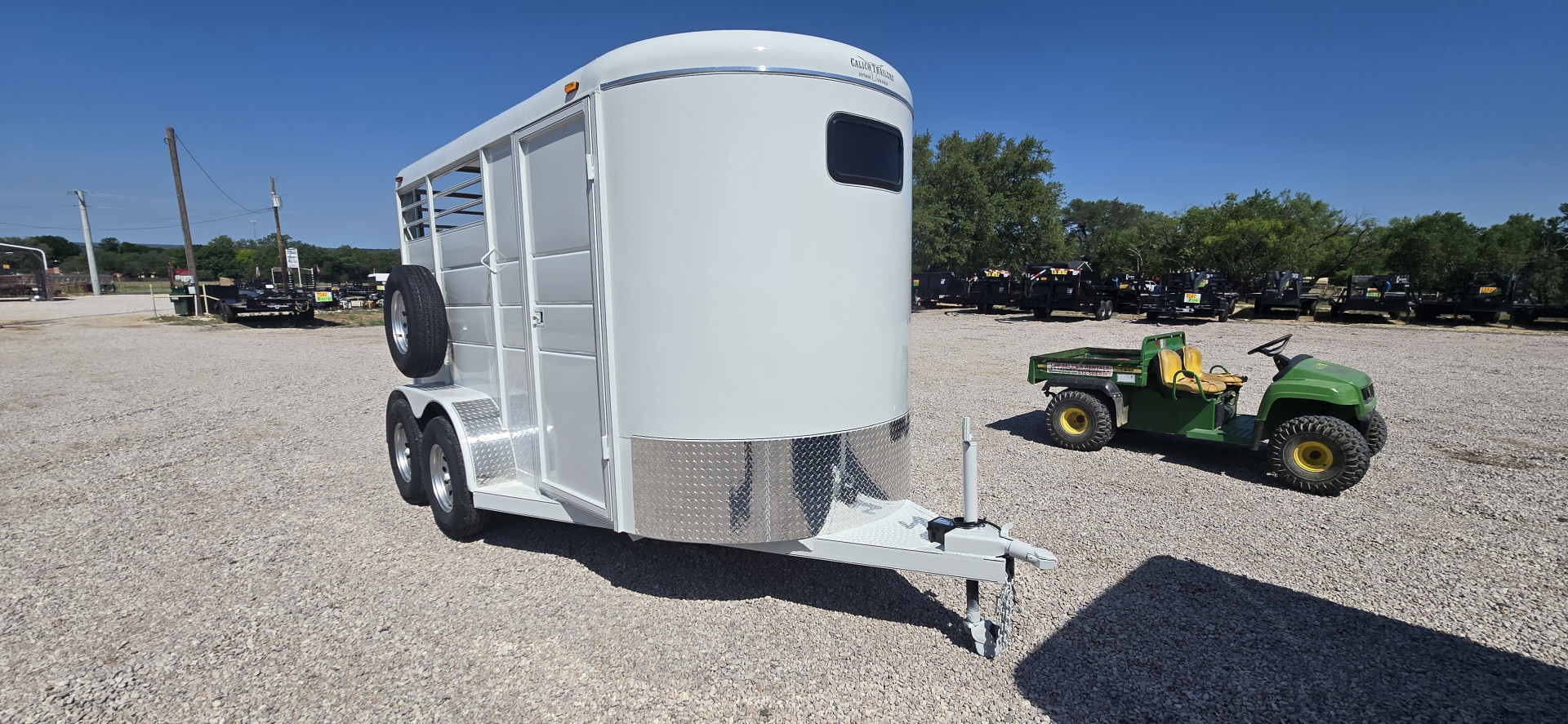 New 2025 Calico Trailers 2 Horse Slant - 6W x 13 L x 7 H