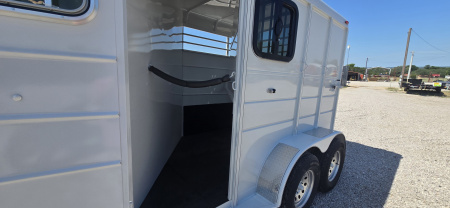 New 2025 Calico Trailers 2 Horse Slant - 6W x 13 L x 7 H