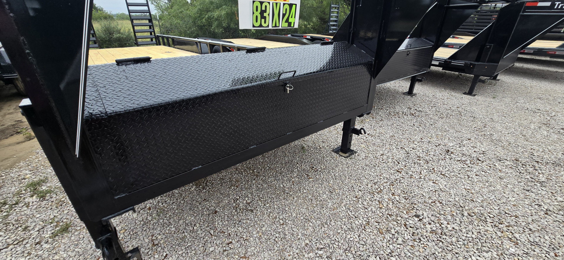 New 2025 Tiger Trailers - Gooseneck Lowboy - 83 x 24 - Flatbed Trailer