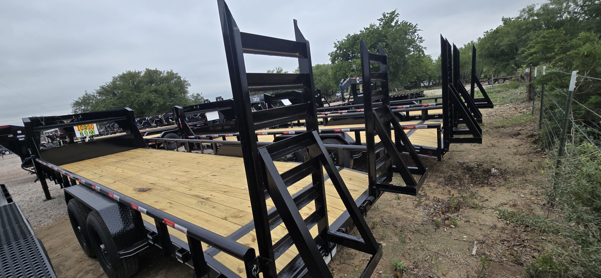 New 2025 Tiger Trailers - Gooseneck Lowboy - 83 x 24 - Flatbed Trailer