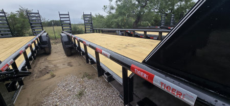 New 2025 Tiger Trailers - Gooseneck Lowboy - 83 x 24 - Flatbed Trailer