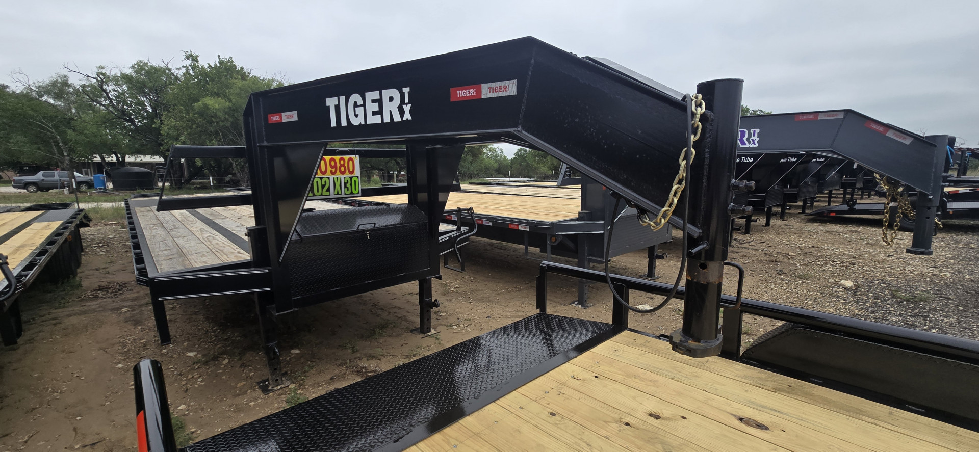 New 2025 Tiger Trailers - Gooseneck Flatbed 102 x 30 - Lowboy - Flatbed Trailer