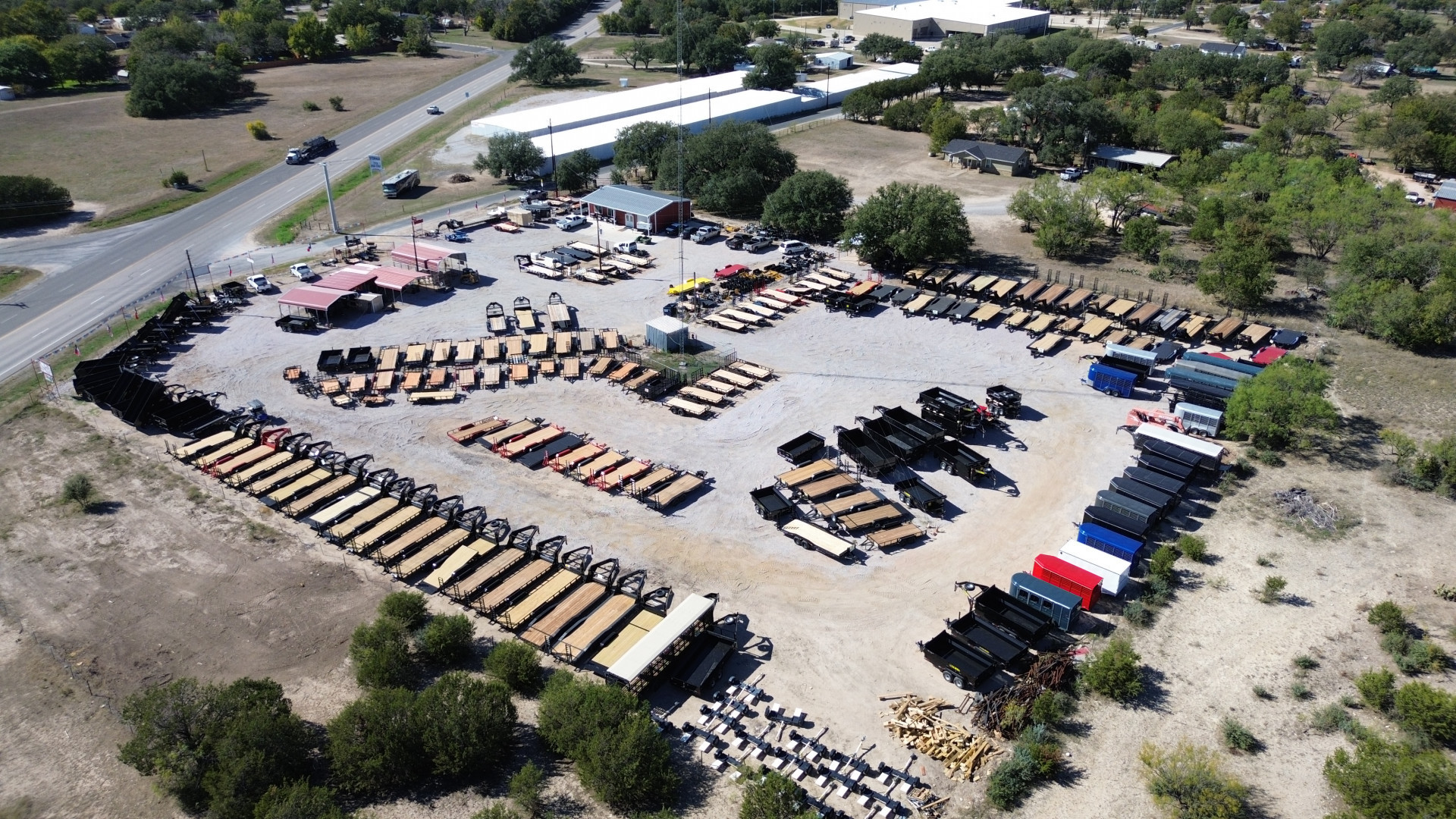New 2025 Tiger Trailers - Gooseneck Flatbed 102 x 30 - Lowboy - Flatbed Trailer