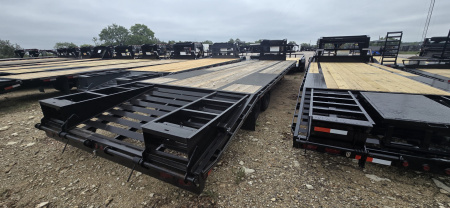 New 2025 Tiger Trailers - Gooseneck Flatbed 102 x 30 - Lowboy - Flatbed Trailer
