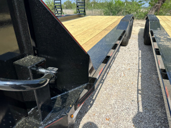 New 2025 Triple R - Lowboy Gooseneck Drive Over Fender 102" x 22'