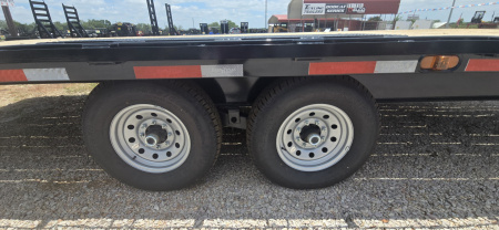 New 2026 East Texas Trailers 20+5 Deckover Flatbed Trailer