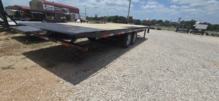 New 2026 East Texas Trailers 20+5 Deckover Flatbed Trailer