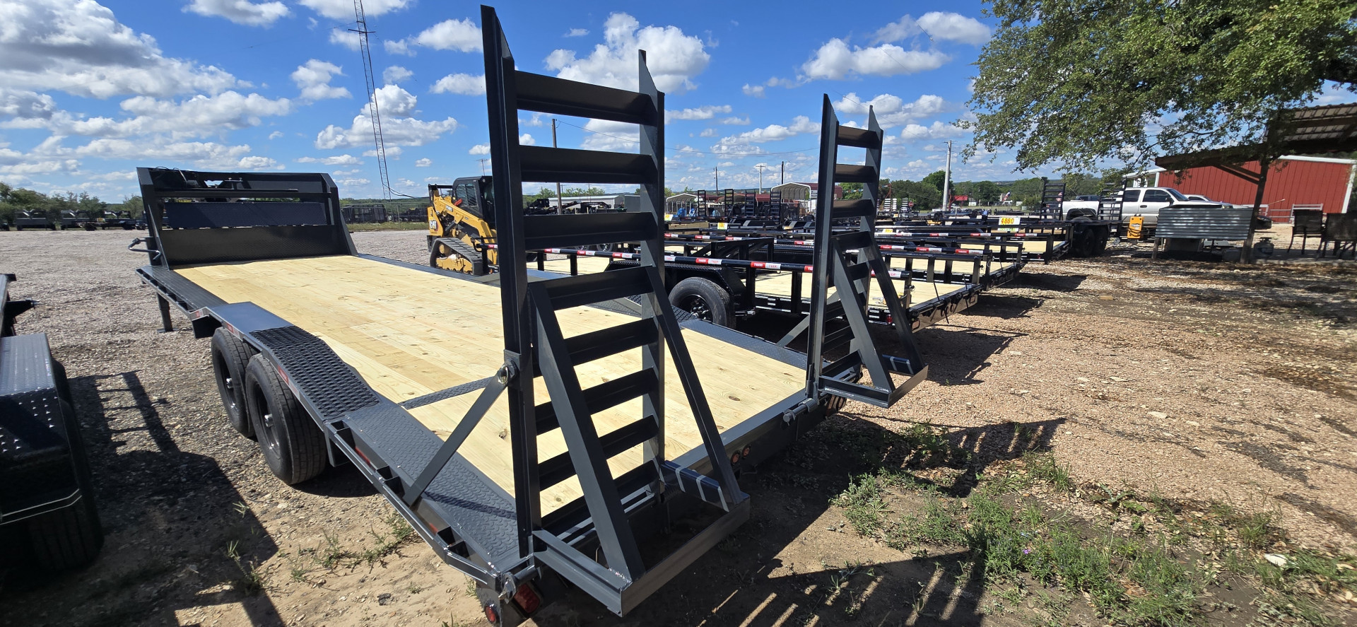 New 2025 Tiger - Gooseneck Drive Over Fender Trailer 102" x 26'