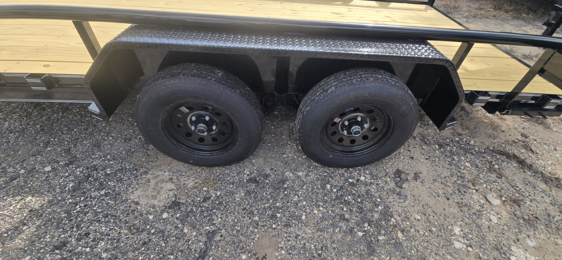 New 2025 Tiger - Utility Trailer 83x16 - Brakes