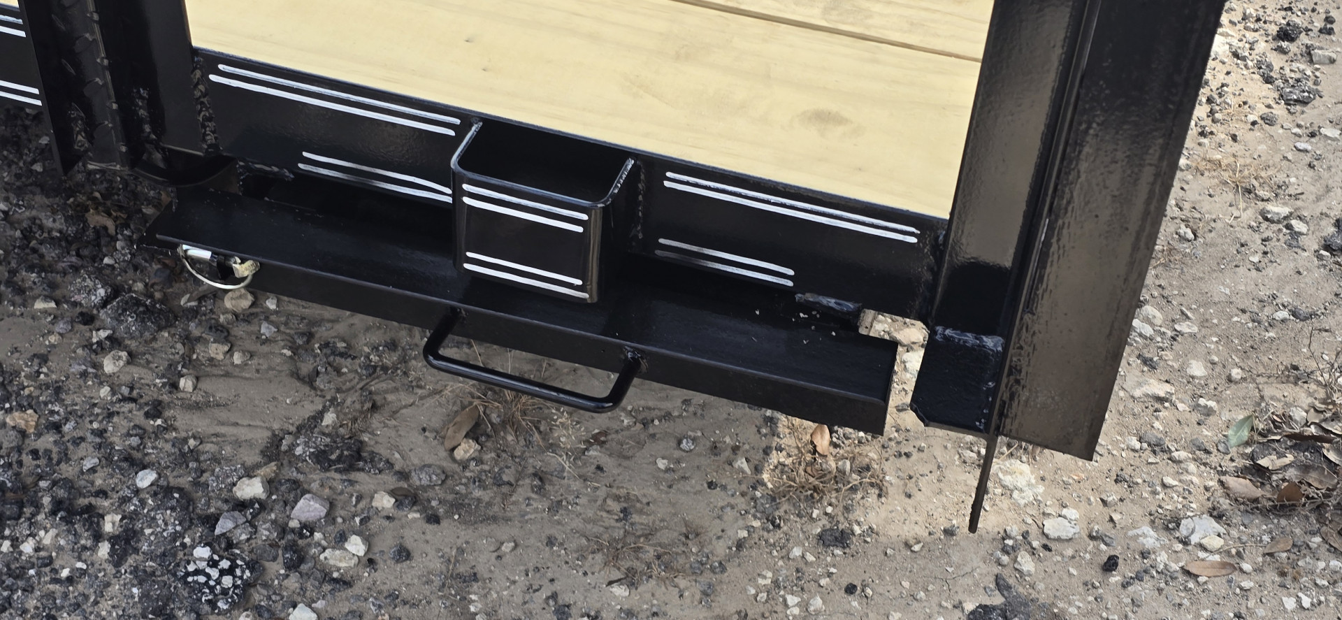 New 2025 Tiger - Utility Trailer 83x16 - Brakes