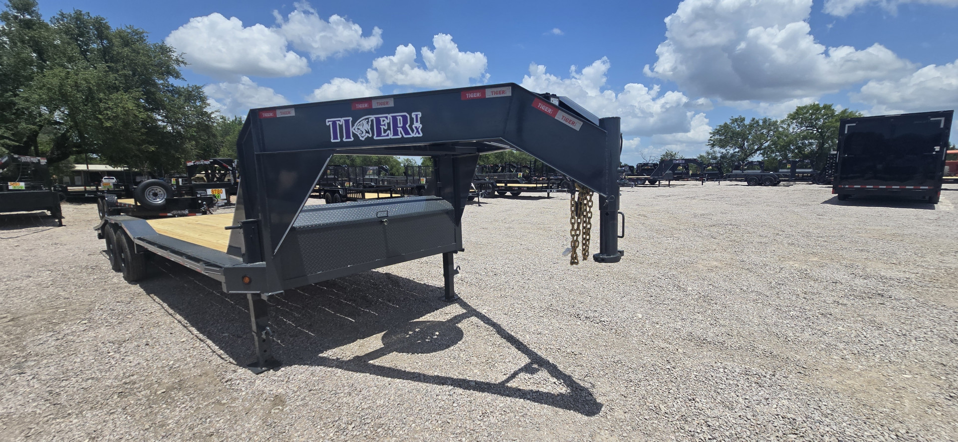 New 2025 Tiger - Gooseneck - Drive over Fender Trailer 102 x 24'