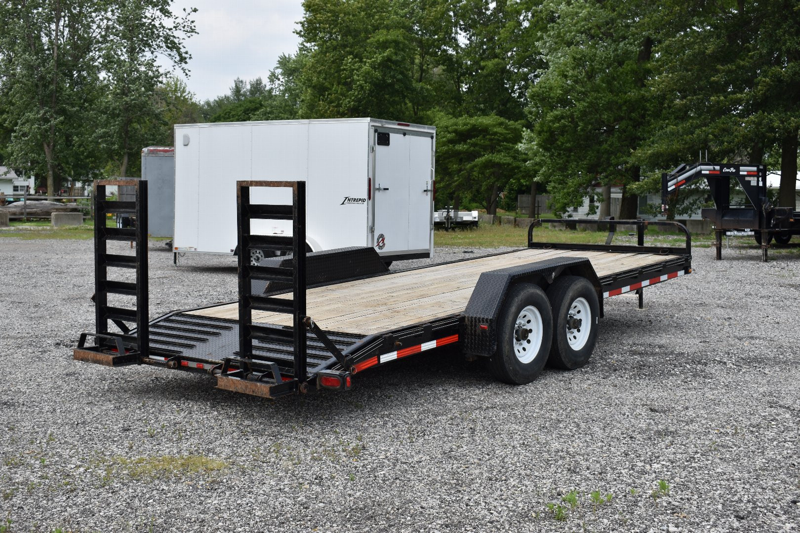 Used 2017 CornPro UT-20 H Equipment Trailer