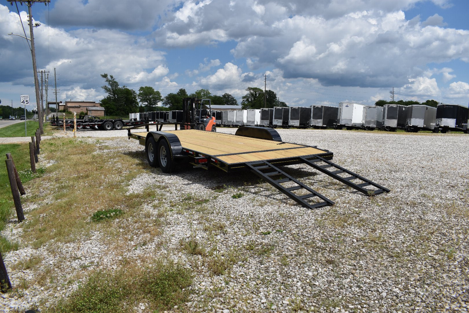 New 2025 Trailer Express Utility Trailer