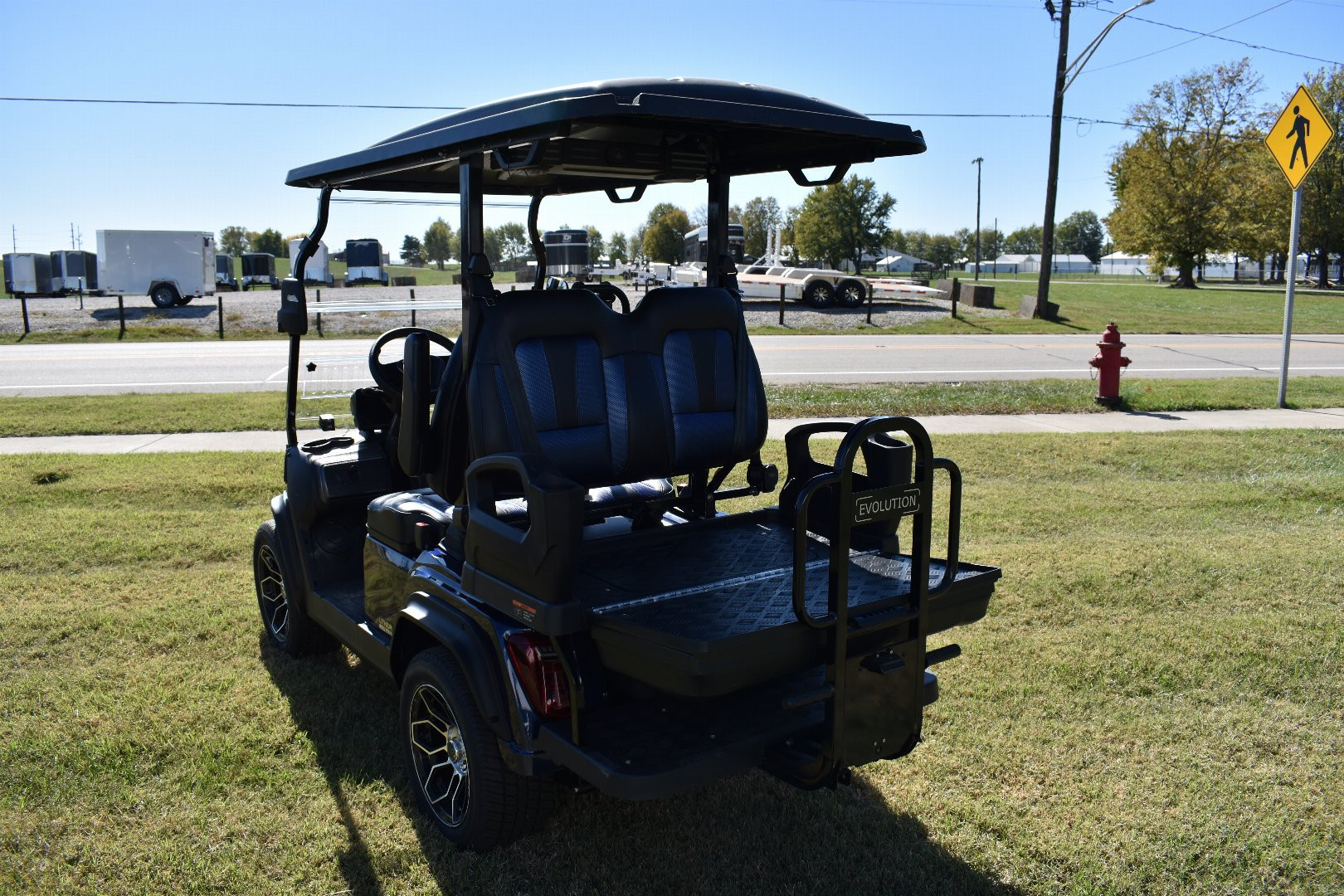 New 2025 Evolution Electric Vehicles D5 RANGER 2+2 Golf Cart