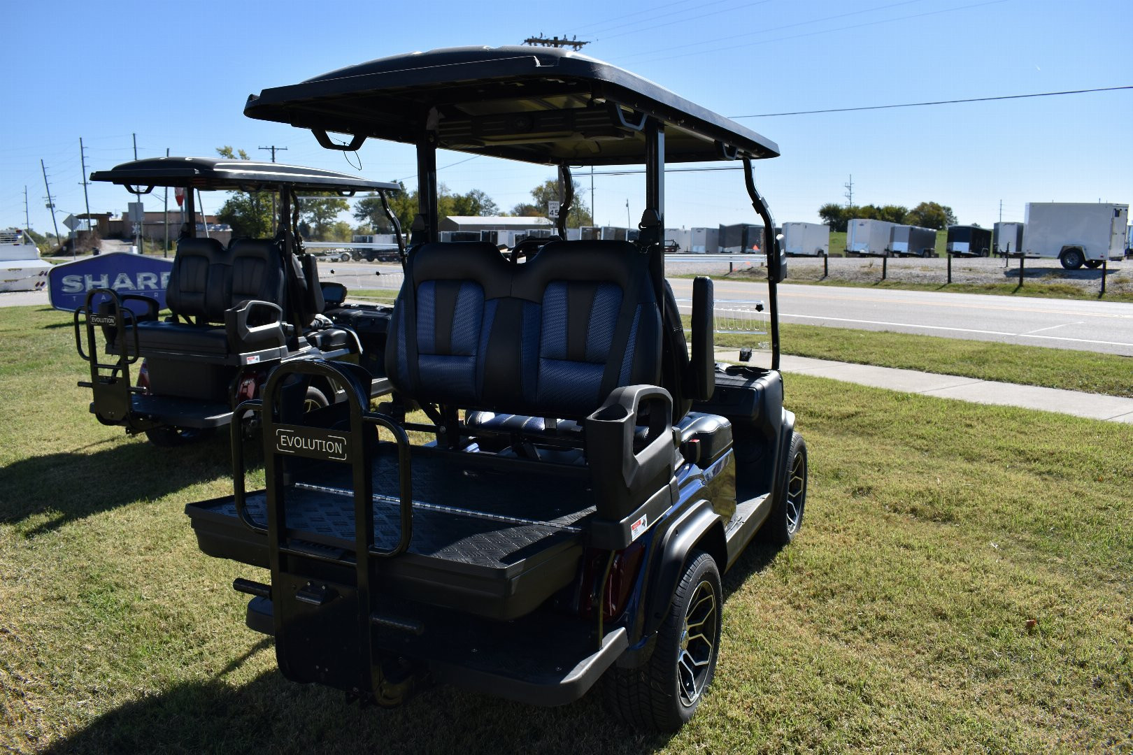 New 2025 Evolution Electric Vehicles D5 RANGER 2+2 Golf Cart