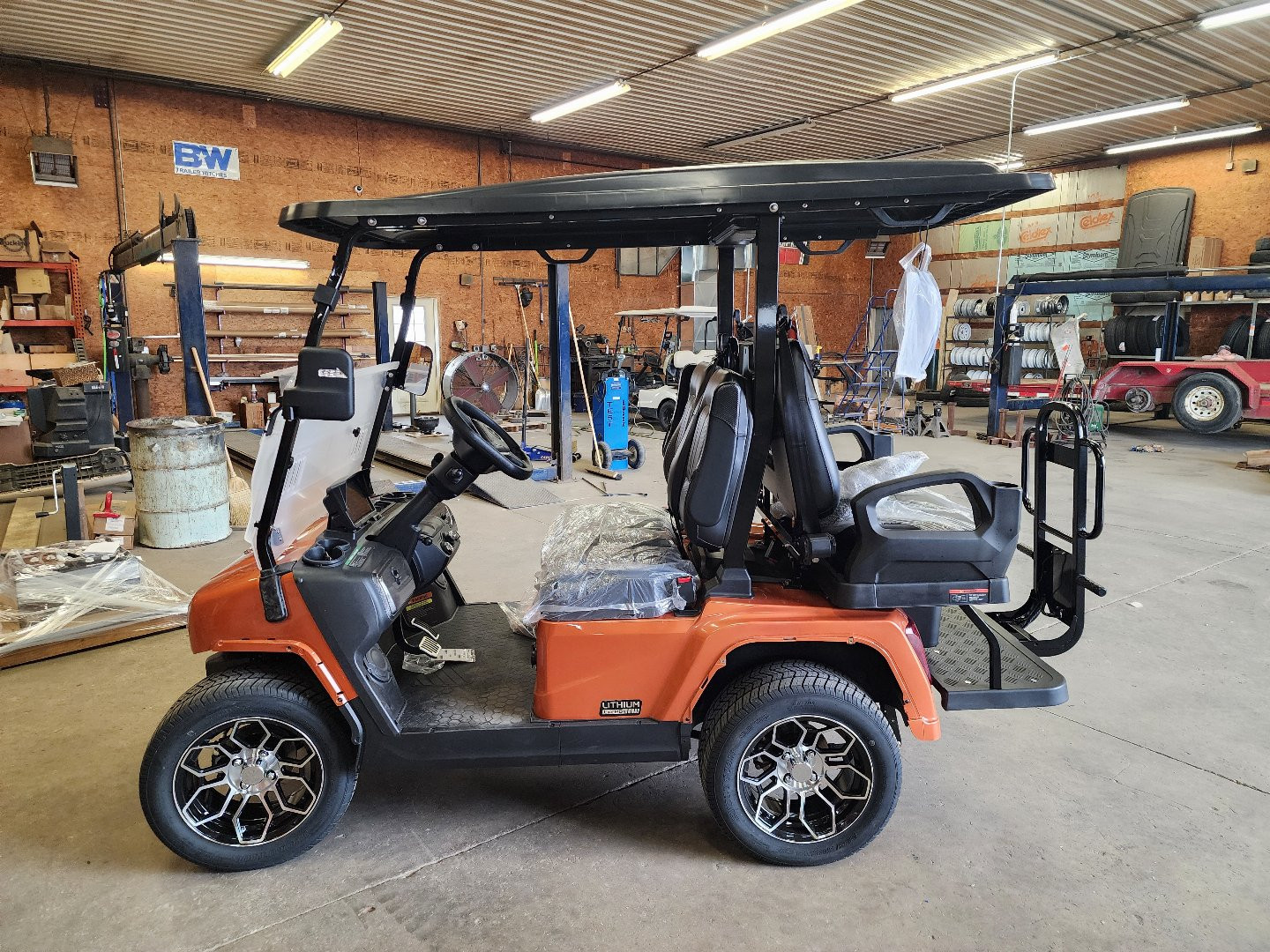 New 2025 Evolution Electric Vehicles D5 RANGER 2+2 Golf Cart