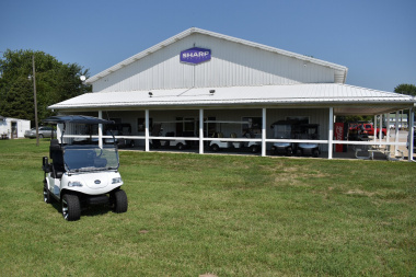 New 2025 Evolution Electric Vehicles Golf Cart