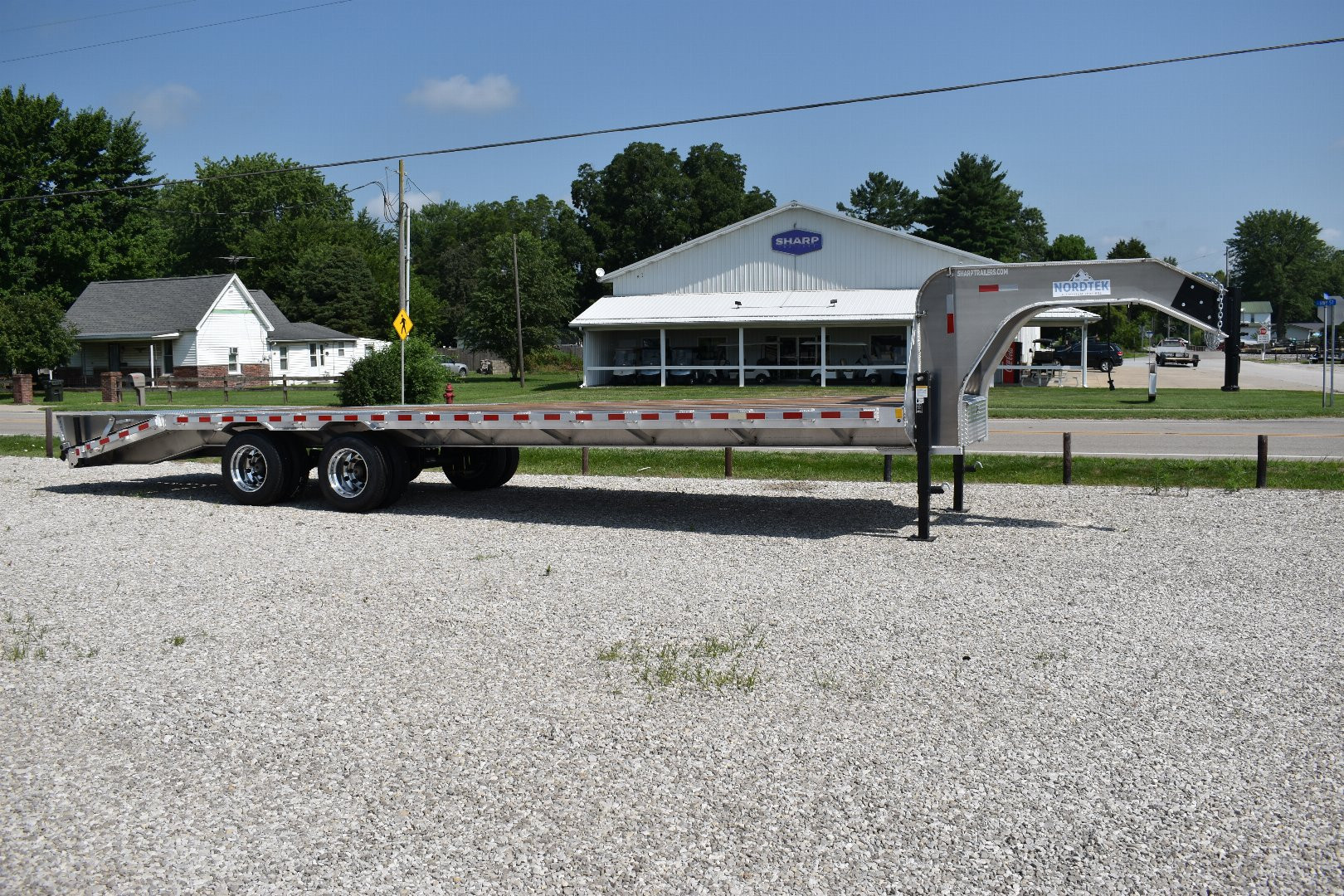 New 2024 NORDTEK 25+5 12K GOOSENECK Flatbed Trailer