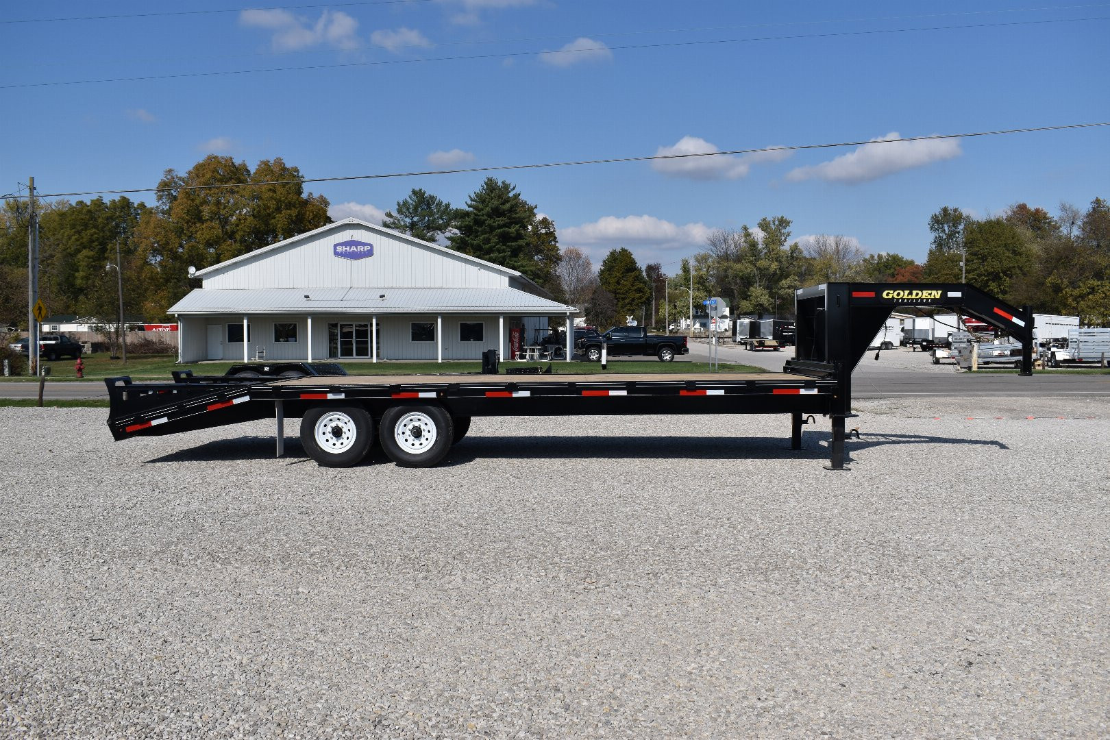 New 2026 Golden Trailers 20+5 7K GN Flatbed Trailer