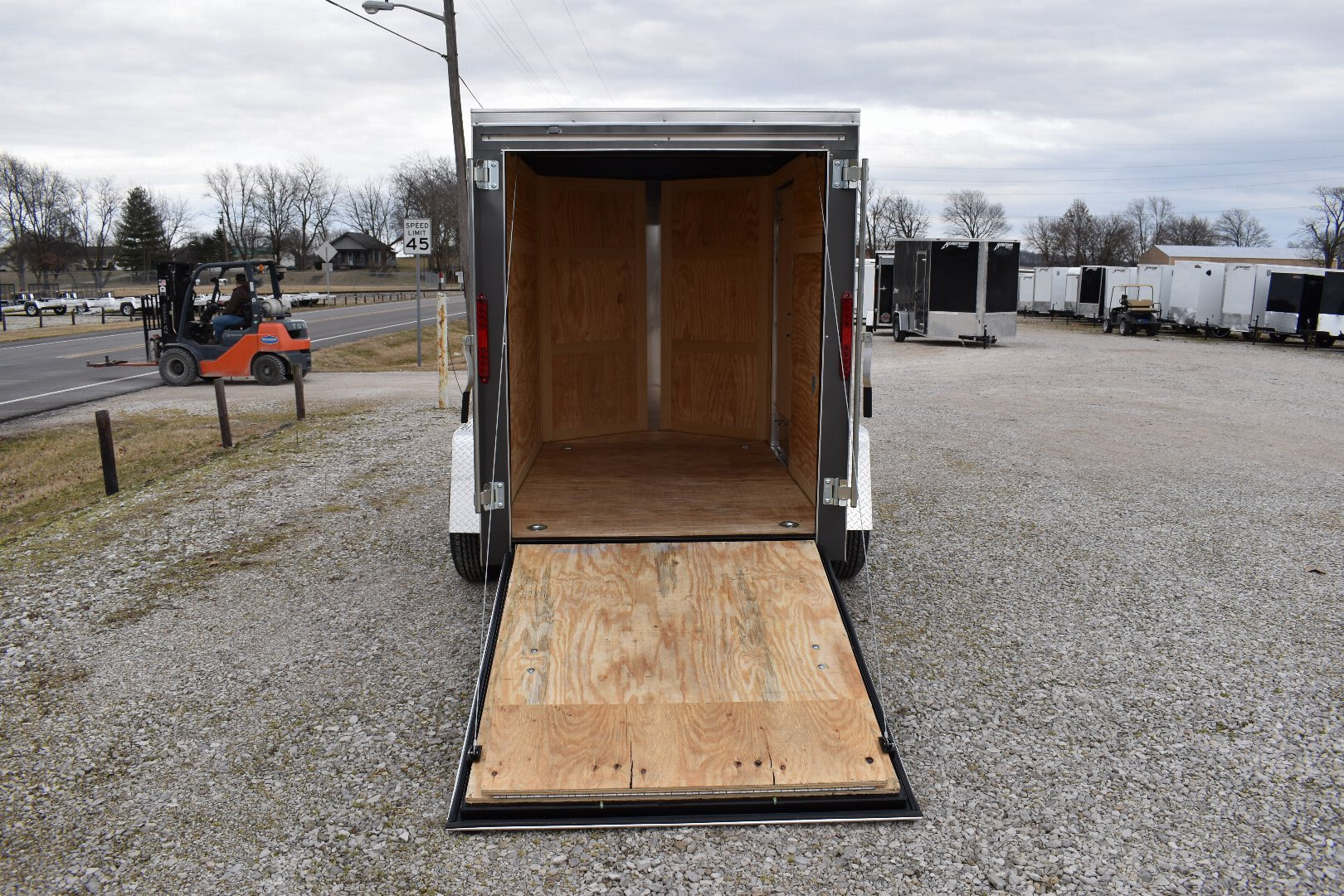 New 2025 HOMESTEADER TRAILER 508IS RAMP Cargo / Enclosed Trailer