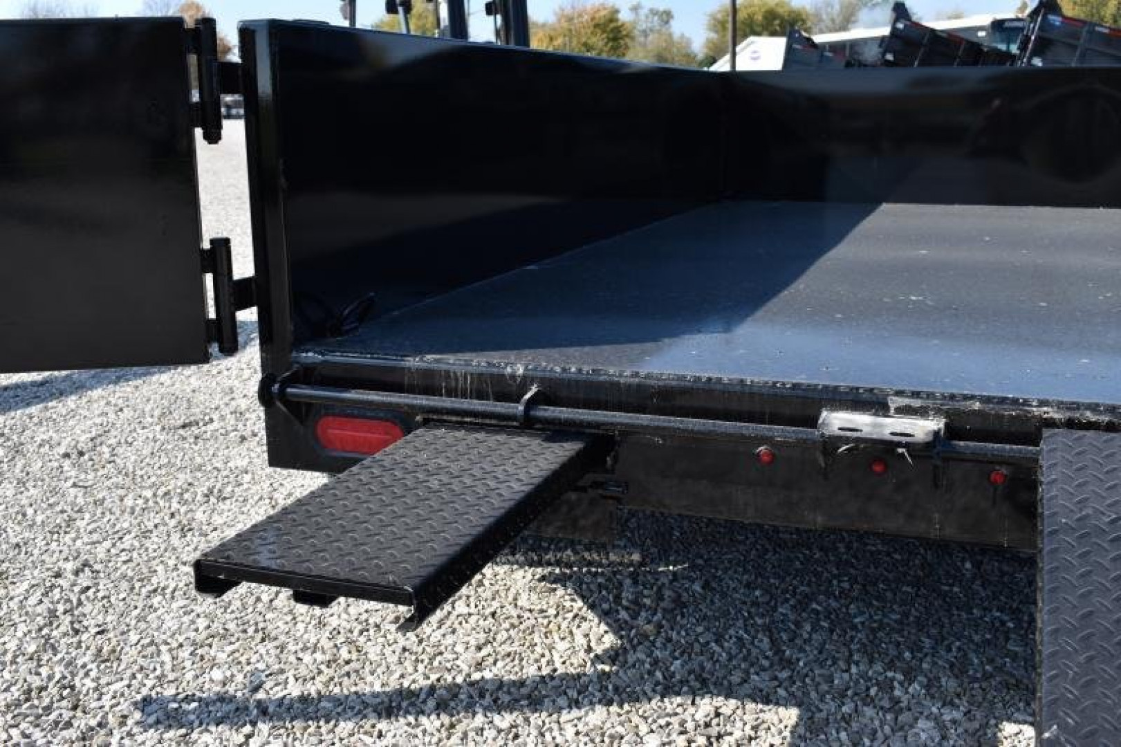 New 2025 CORNPRO DB-10 SP Dump Trailer