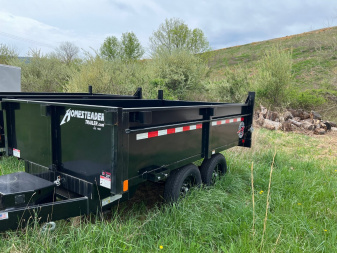 New 2023 Dump Trailer HOMESTEAD 610LB CURBSIDE - DUMP TRL